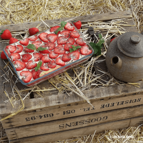 Zomerse tiramisu met aardbeien